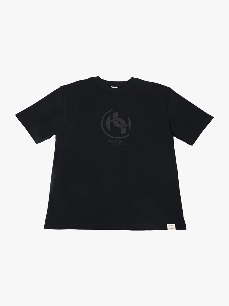 hygge logo t-shirt - black edition