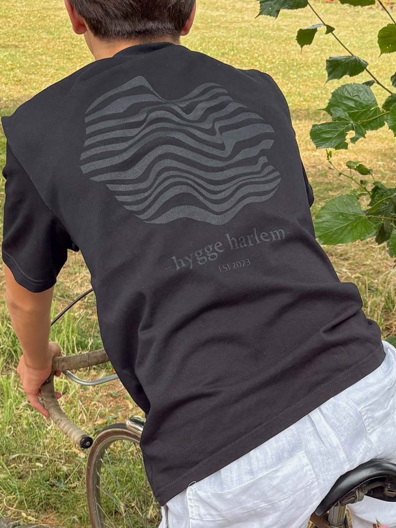 Home 11 zwart t-shirt motion black edition | hygge HARLEM